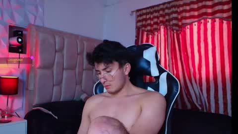 Santyago online show from 01.15.25