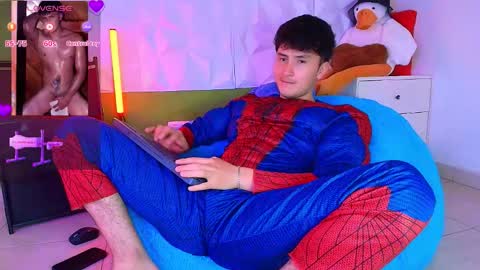 Santyago online show from 10.01.25