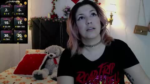 Snapshot of sanyaseraphine0 chatting on 04.22.26 sanyaseraphine0 online show from 04.22.26
