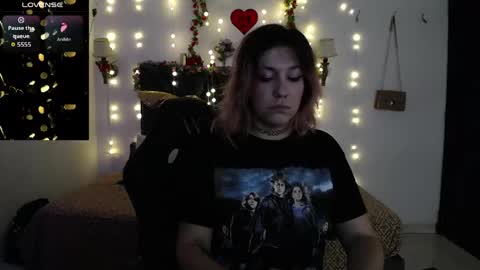 Snapshot of sanyaseraphine0 chatting on 05.06.26 sanyaseraphine0 online show from 05.06.26
