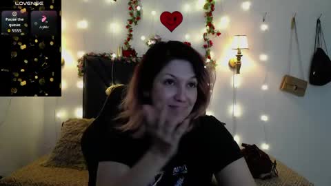 Snapshot of sanyaseraphine0 chatting on 05.08.26 sanyaseraphine0 online show from 05.08.26