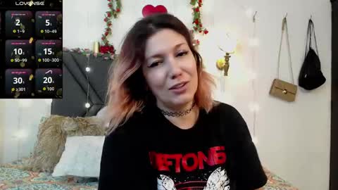 Snapshot of sanyaseraphine0 chatting on 05.12.26 sanyaseraphine0 online show from 05.12.26