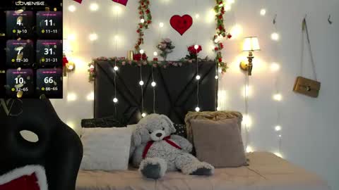 Snapshot of sanyaseraphine0 chatting on 05.23.26 sanyaseraphine0 online show from 05.23.26