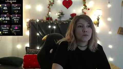 Snapshot of sanyaseraphine0 chatting on 05.30.26 sanyaseraphine0 online show from 05.30.26