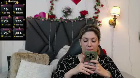 Snapshot of sanyaseraphine0 chatting on 07.17.26 sanyaseraphine0 online show from 07.17.26