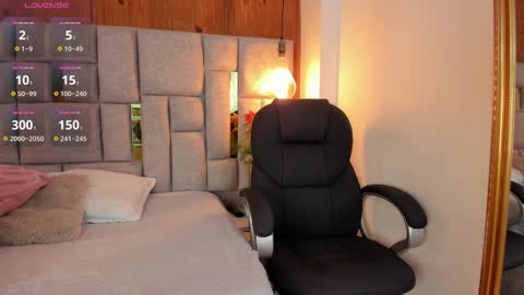 Saori  online show from 10.10.25