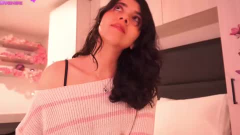 Snapshot of saory10 chatting on 02.19.25 S A O R Y 3 online show from 02.19.25