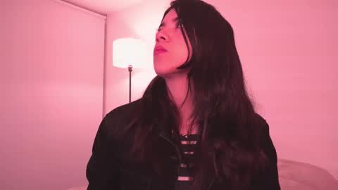 Snapshot of saory10 chatting on 09.21.25 S A O R Y 3 online show from 09.21.25