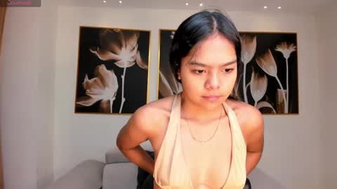Snapshot of saphirajames chatting on 06.06.26 Saphira James online show from 06.06.26
