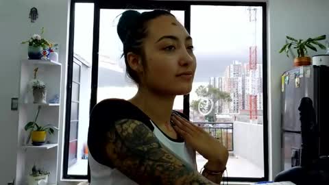 Snapshot of sapphire_mei866 chatting on 05.04.26 safir online show from 05.04.26