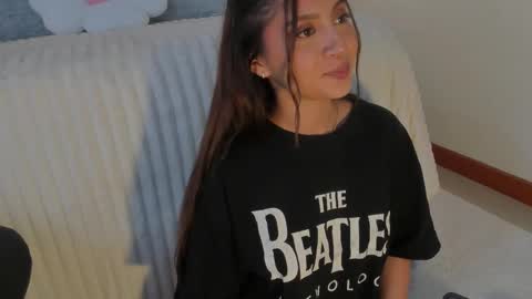  Sara online show from 03.10.25