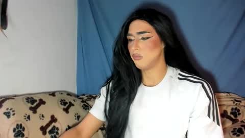 Snapshot of sara_hunter12 chatting on 11.26.25 sara_hunter12 online show from 11.26.25