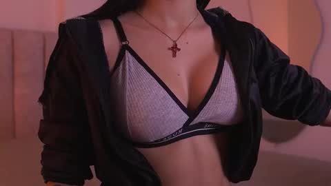 sara_lopee1 online show from 01.16.26