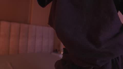 Snapshot of sara_lopee1 chatting on 02.24.26 sara_lopee1 online show from 02.24.26