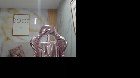 Sara  online show from 09.26.25