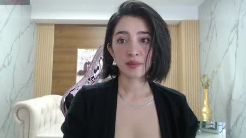 Sara  online show from 04.10.26
