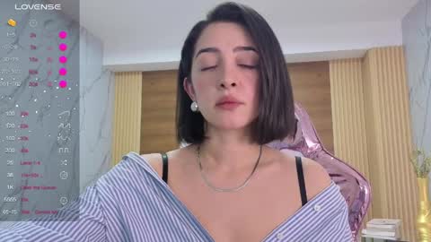 Sara  online show from 04.20.26