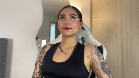 Sara online show from 02.20.25