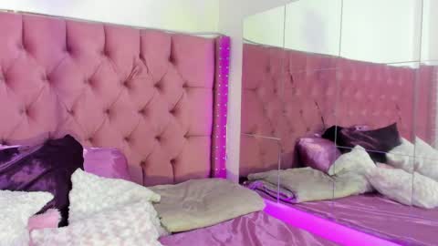 sara_ramirez0 online show from 09.11.25