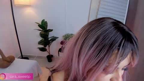 Snapshot of sara_sweett9 chatting on 12.05.24 sara_sweett9 online show from 12.05.24