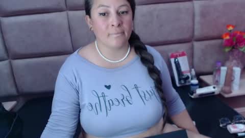 sara_thonson_ online show from 02.09.25