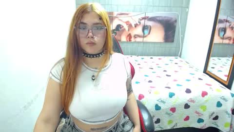 Snapshot of sara_winehouse1 chatting on 03.21.26 1 online show from 03.21.26