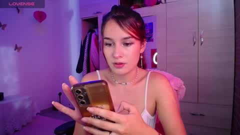 Bri  online show from 12.04.24