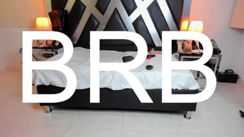 Saraa Gomez online show from 02.08.25