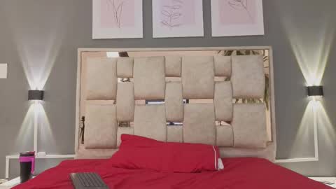 sara online show from 11.08.25