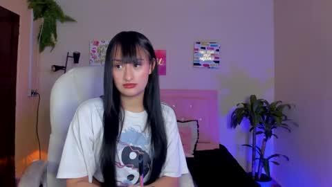 Sarah Ramirez online show from 02.13.25