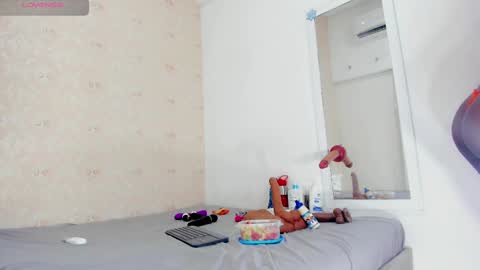 saraacollinss online show from 02.19.25