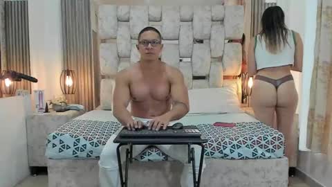 saraANDyoni online show from 12.06.24