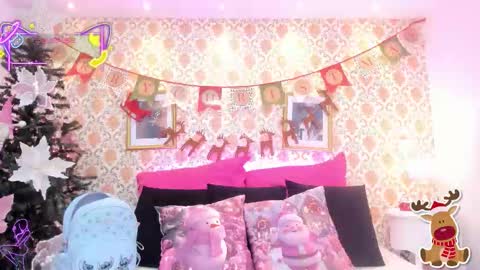 SaraAvila  online show from 12.18.25