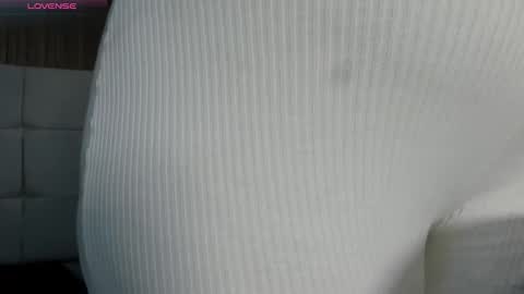   online show from 10.12.25