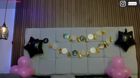   online show from 12.20.25