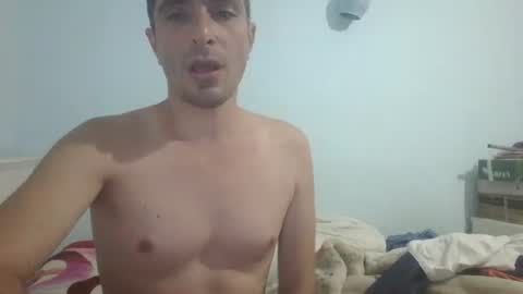 Snapshot of saraclit chatting on 01.07.25 pass kika online show from 01.07.25