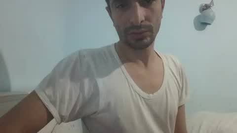 Snapshot of saraclit chatting on 01.12.25 pass kika online show from 01.12.25