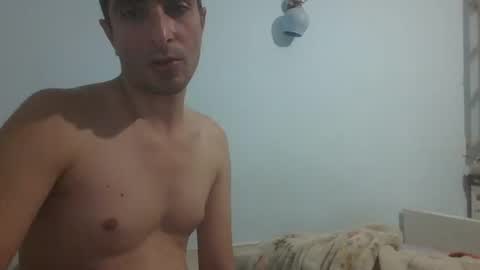 Snapshot of saraclit chatting on 01.16.25 pass kika online show from 01.16.25