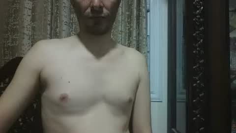 Snapshot of saraclit chatting on 04.14.26 pass kika online show from 04.14.26