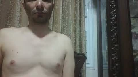 Snapshot of saraclit chatting on 04.16.26 pass kika online show from 04.16.26