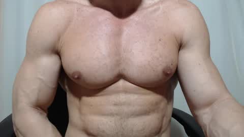 saradorj92 online show from 04.23.26