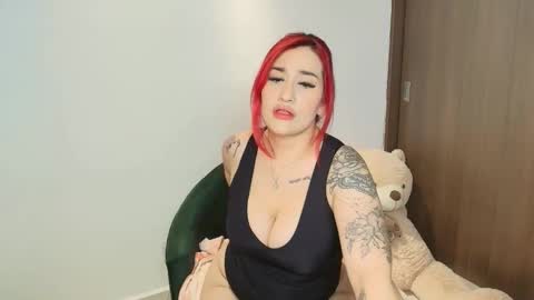 Sara online show from 10.28.25