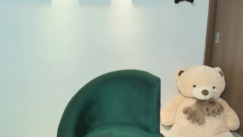 Sara online show from 11.26.25