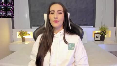  Sara Gomez  online show from 12.21.25