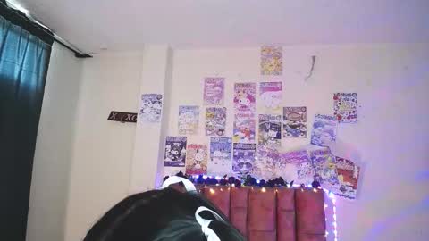 Snapshot of saragonz chatting on 11.21.25 saragonz online show from 11.21.25