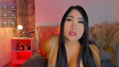 Sarah Valkiria  IG  Sar lanister online show from 02.13.26