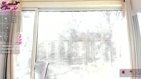 Snapshot of sarah_blake_ chatting on 03.07.25 Sara online show from 03.07.25