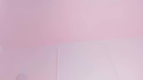 Sarah Bonneth online show from 04.06.26