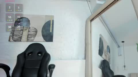 sarah_gothicgirl online show from 04.10.26