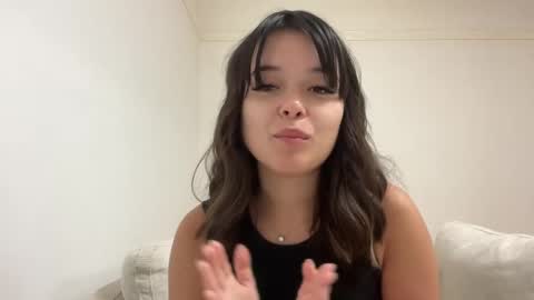 Sarah Heart Aus online show from 01.17.25